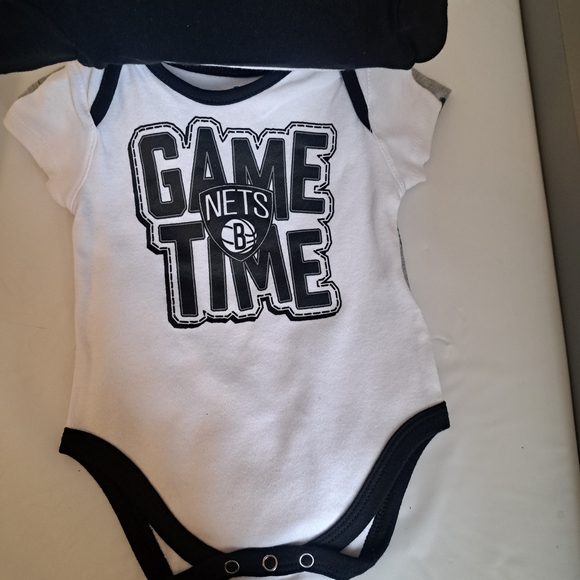 NBA Brooklyn Nets Infant Creeper Set - Black, White, Gray - Picture 3 of 5